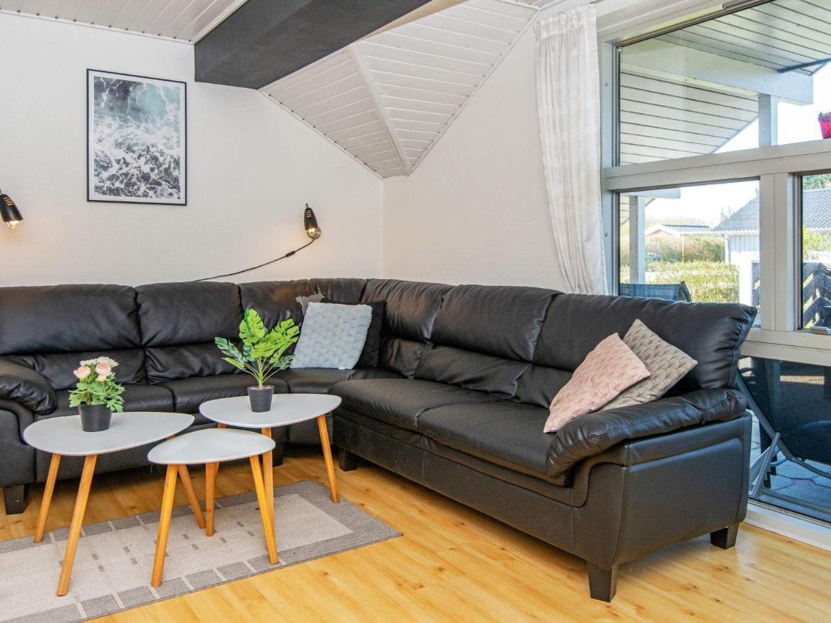 10 Person Holiday Home In Juelsminde Sonderby  Eksteriør bilde